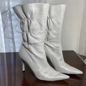 Vintage NINE WEST Midcalf pointed toe dress boots with stiletto heels. Size 7